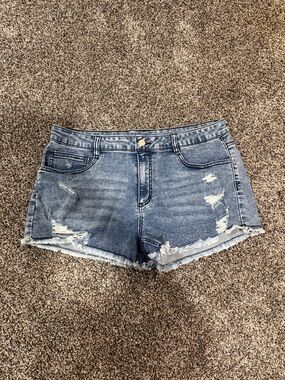 Denim Distressed Frayed Hem Women's Shorts - Blue